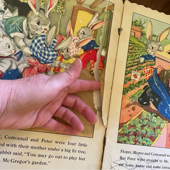 Vintage 1940s-50s Children's Picture Books - Oversized Cloth Linen - Merrill Co. - Picture 10 of 16